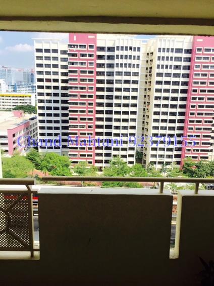 New Upper Changi Road thumbnail photo